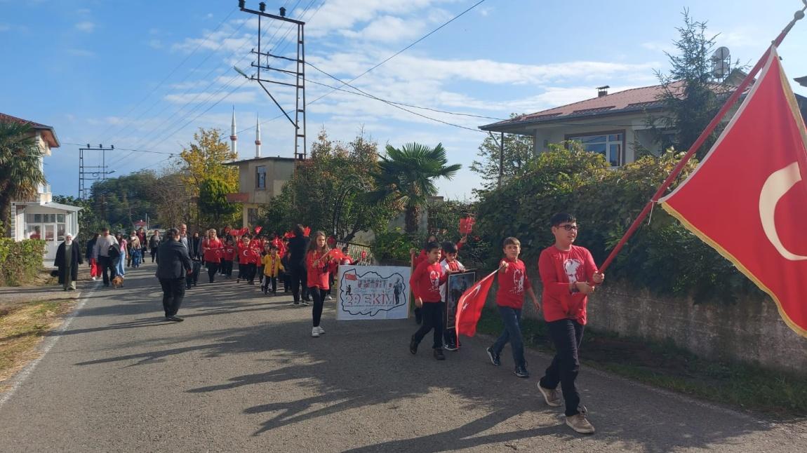 Cumhuriyet'in 101. Yılı Coşkuyla Kutlandı